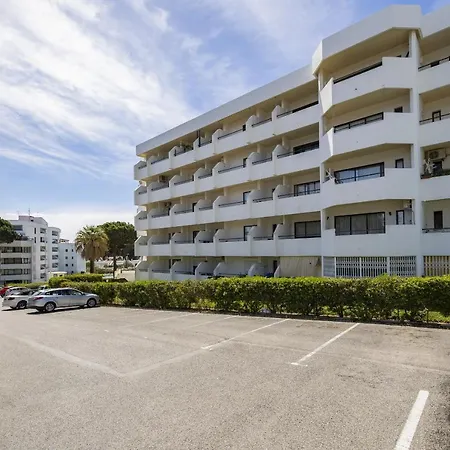 Apartment Scalabis Urban By Real Properties
